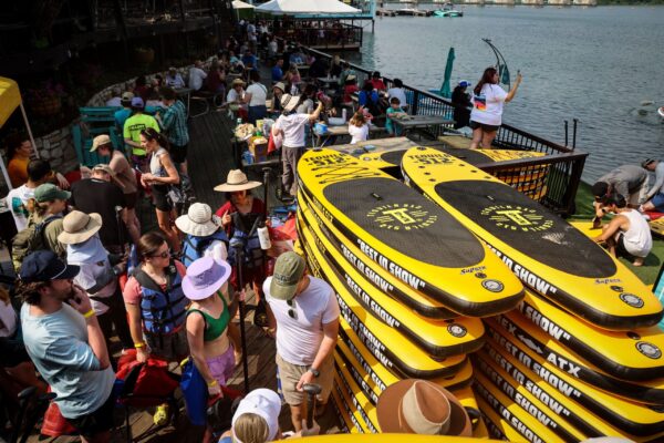 Lake Austin Cleanup - crowd and paddleboards
