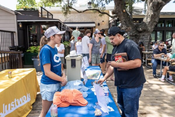 CRA 2026 Lake Austin Cleanup_credit-daniel-cavazos-127